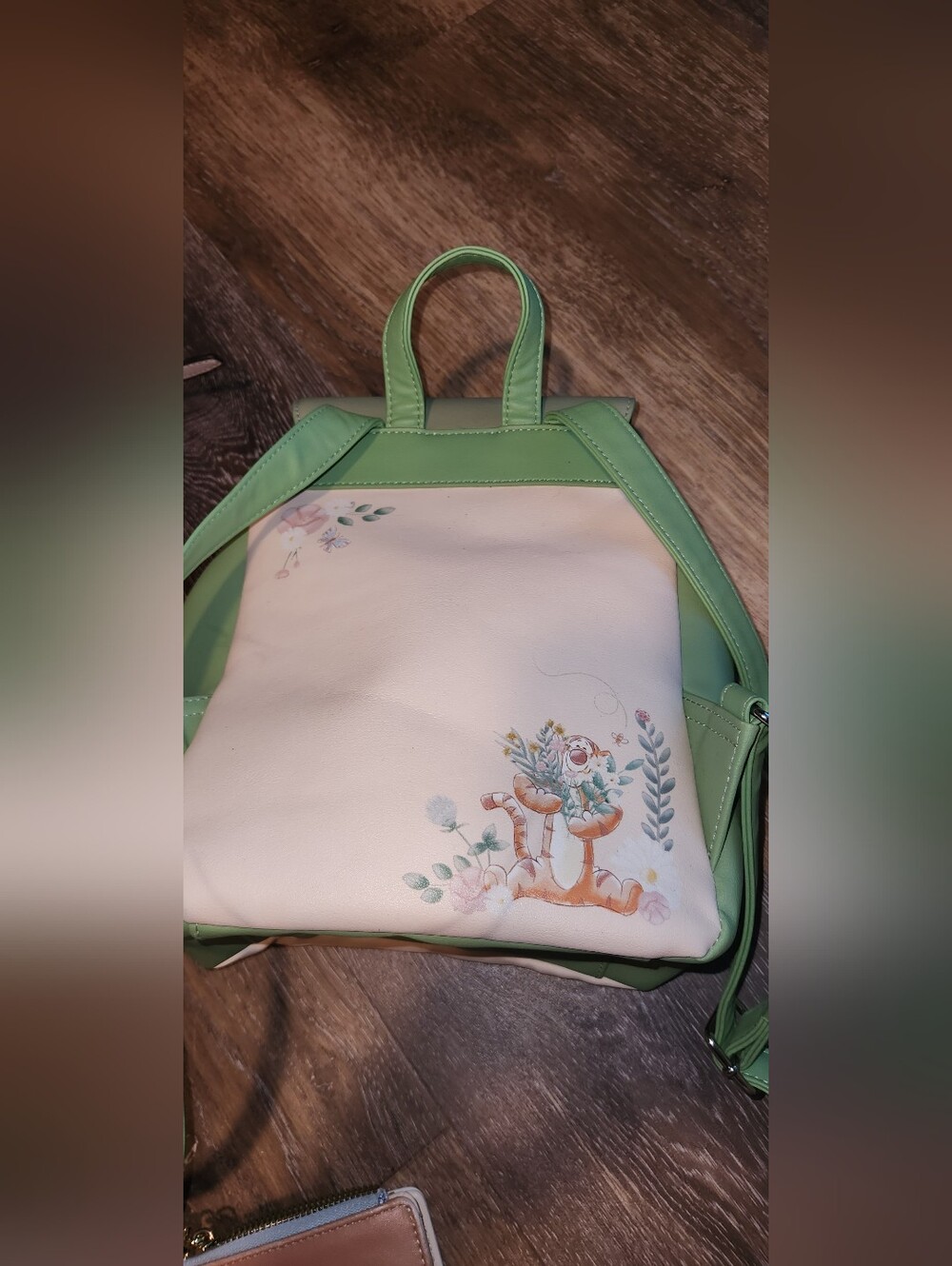Loungefly Floral Winnie the Pooh Backpack WITH Matching Wallet - Picture 3 of 13